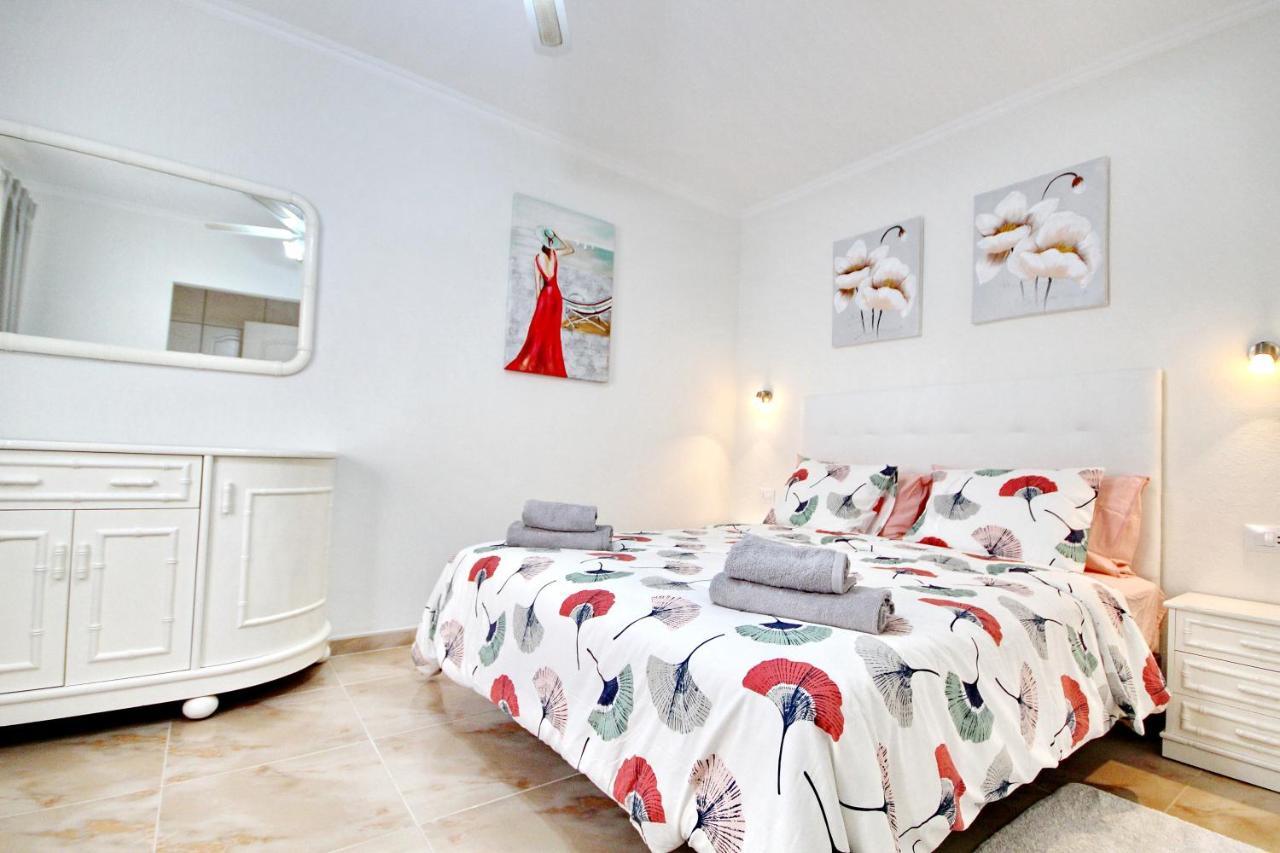 Cozy Townhouse With Ocean Views In Costa Adeje Lägenhet Exteriör bild